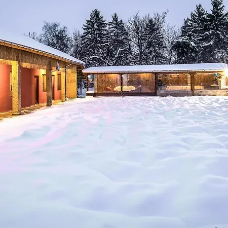 Charming With Pool, Tavern, And Barbecue * Imrenchevo